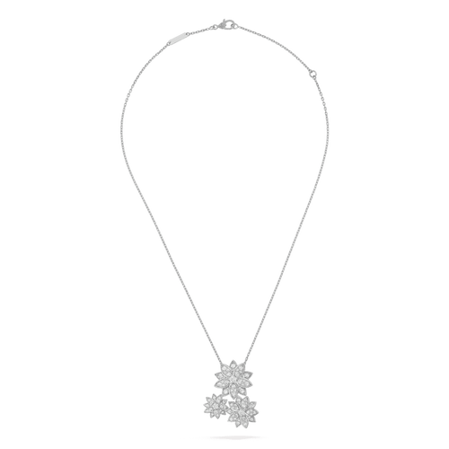 18K Three Flowers Lotus Necklace